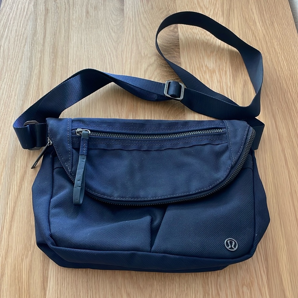 lululemon athletica Navy Blue Crossbody Bag